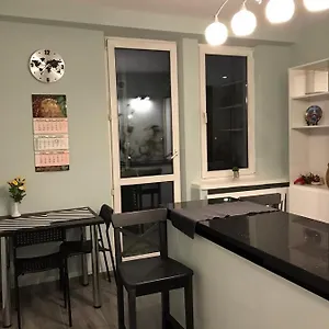  Apartament House Near Krakus Mound
